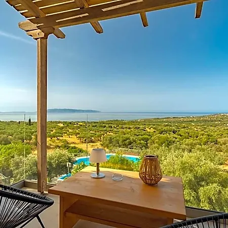 Hilltop At Kefalonia Hotel