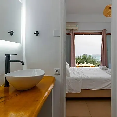 Hilltop At Kefalonia Hotel