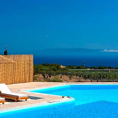 Hilltop At Kefalonia 4* Valsamata