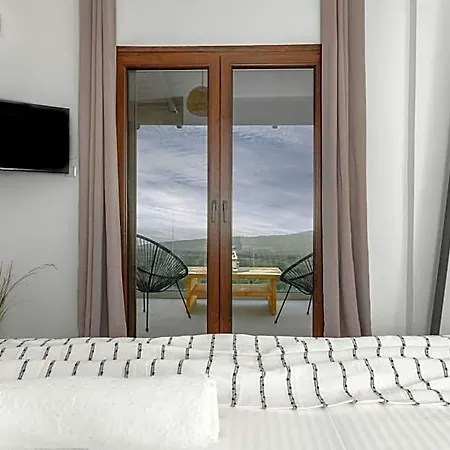 Hilltop At Kefalonia Hotel